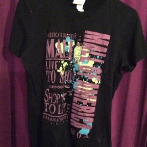 NWOT ladies black graphupicmtee